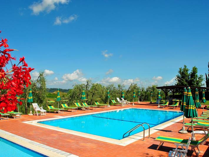Appartamento intero, Collelungo Q8 Wohnung mit Pool in Montaione, Firenze province