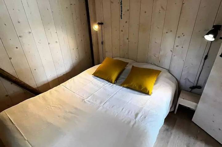 Gîte pour 5 personnes, avec terrasse et piscine, animaux acceptés dans Thérondels - 3