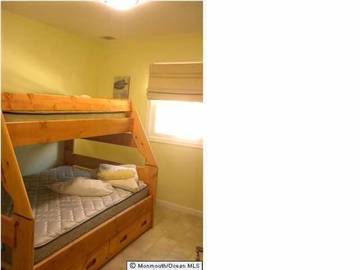 Cottage for 4 Guests in Toms River, Jersey Shore, Picture 3