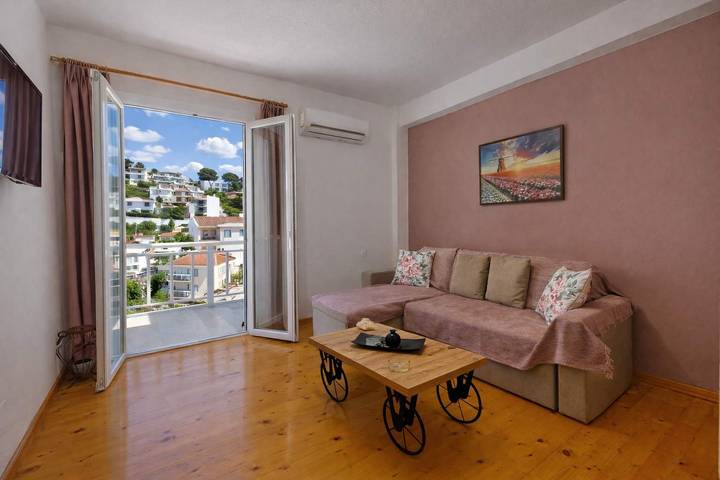 Ferienwohnung für 4 Personen, mit Balkon/Terrasse, mit Haustier auf Alonissos