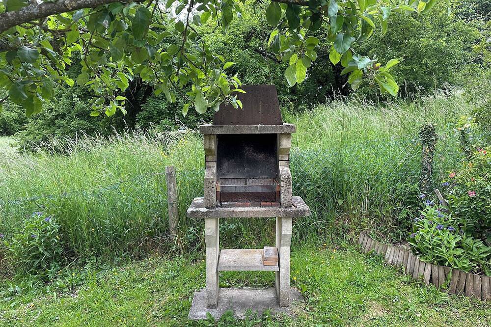 Petite chaumière in Tourville-sur-Pont-Audemer, Région de Bernay