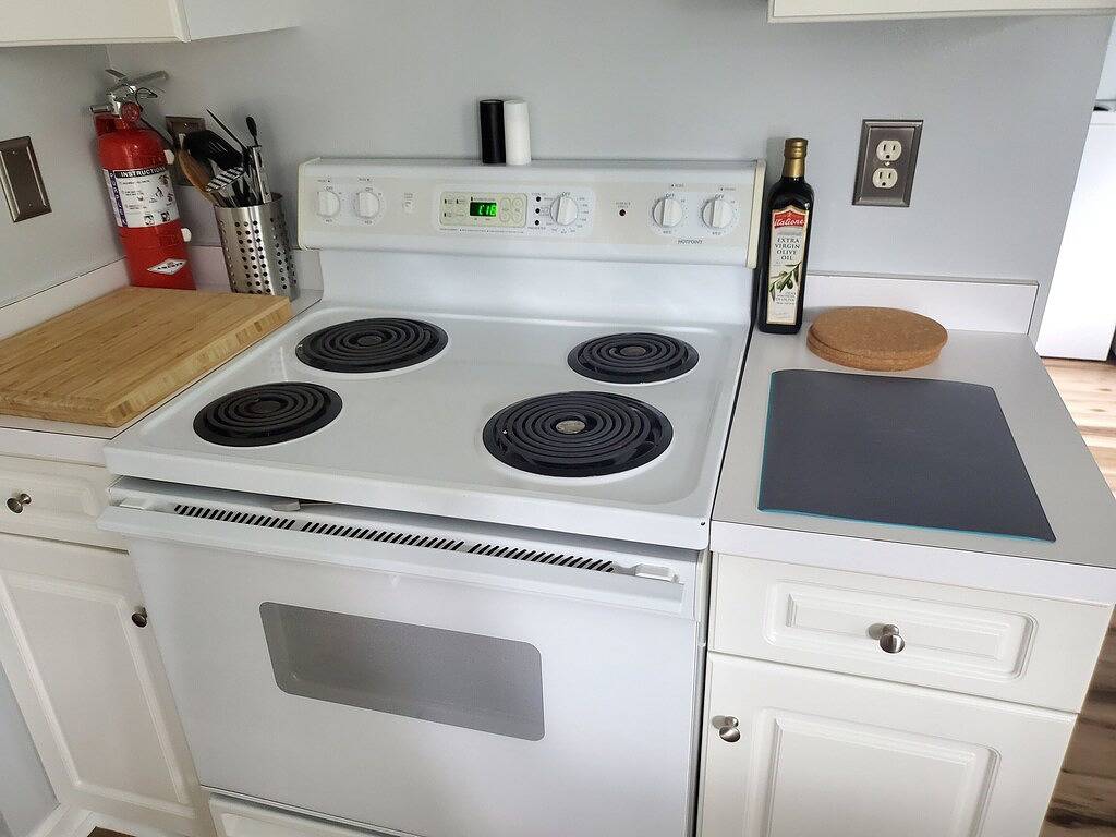 Cleanest place to lay your head-Relax and Recharge @ The Break-Away! in Surf City, Pender County