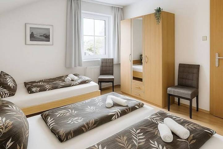 Ganze Wohnung, Apartment 7 Gruppen bis 8 Personen + Panoramaterrasse in Hohe Tauern, Flattach