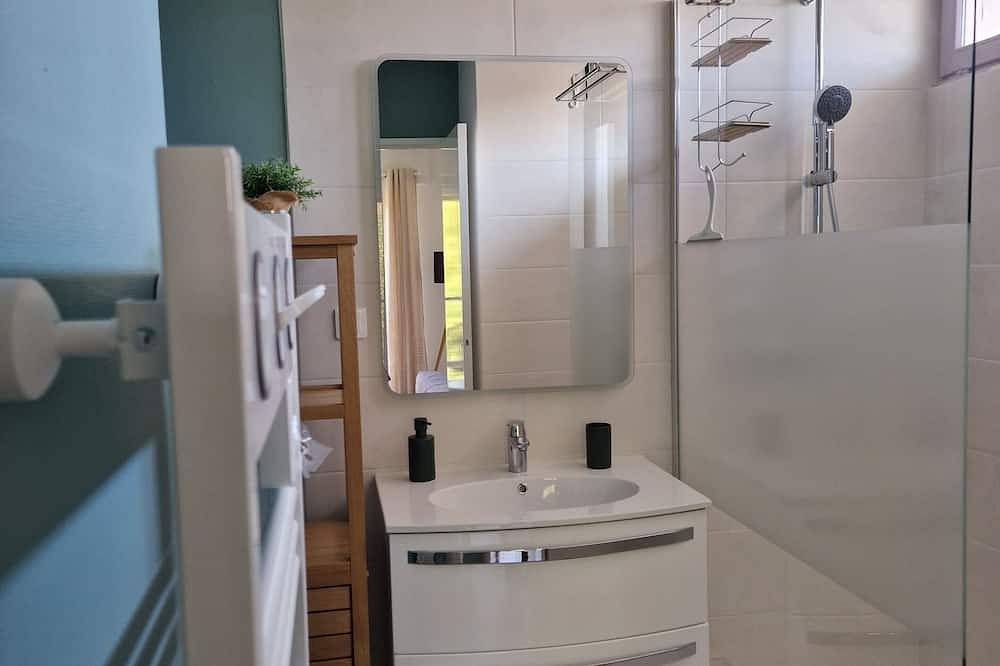 Ganze Wohnung, Studio Cosy, Calme sur Jardin à 150m du Château in Fontainebleau, Seine-et-Marne