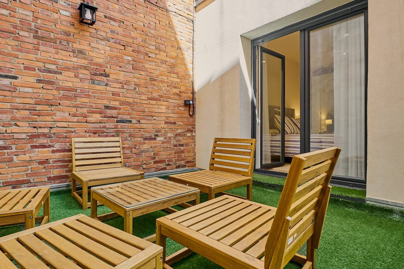 Appartement entier, Appartement "Pardo 2" avec vue sur le lac, Wi-Fi et climatisation in León, Chaîne Cantabrique