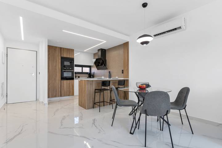 Gîte pour 4 personnes, avec balcon et jardin, adapté aux familles à Guardamar del Segura - 4