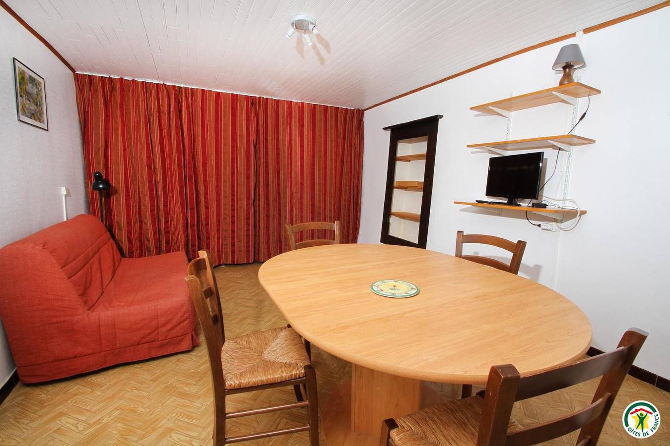 La Noyeraie in Laval-d'Aix, Parc naturel régional du Vercors