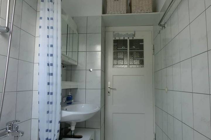 Ganze Wohnung, Ferienwohnung mit herrlichem Blick auf Dresden in Cotta, Dresden