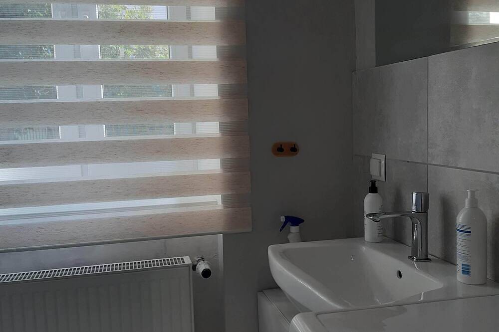 Hel leilighet, Spacious 2-bedroom apt in Bielsko center, ideal for families & groups in Bielsko-Biała, Schlesien