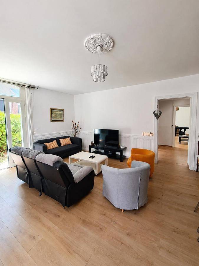 Ferienhaus für 10 Personen, mit Balkon - 1