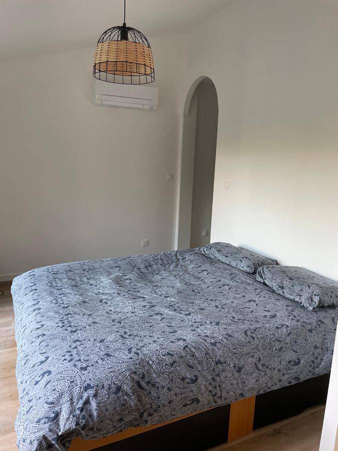 Appartement entier, Villa poétique proche de Lyon in Saint-Marcel (Ain), Ain