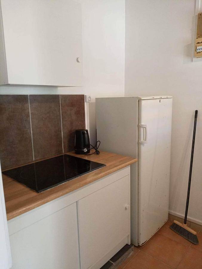 Location de vacances pour 3 personnes, avec terrasse dans Anse l'Etang - 2