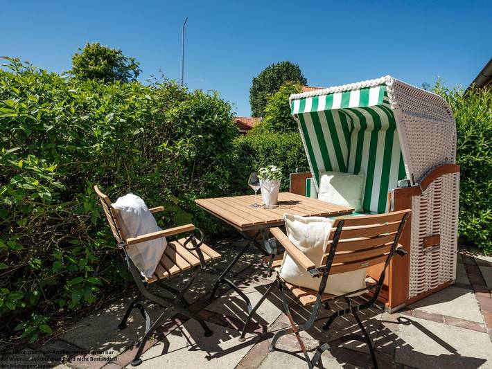 Ferienwohnung für 2 Personen, mit Terrasse und Garten in Neuharlingersiel