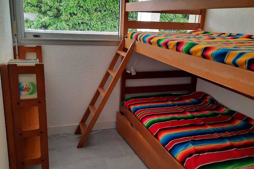 Apartamento entero, 2-bedroom apartment with terrace and parking, beach 70 metres away in Carnon-Plage, Mauguio