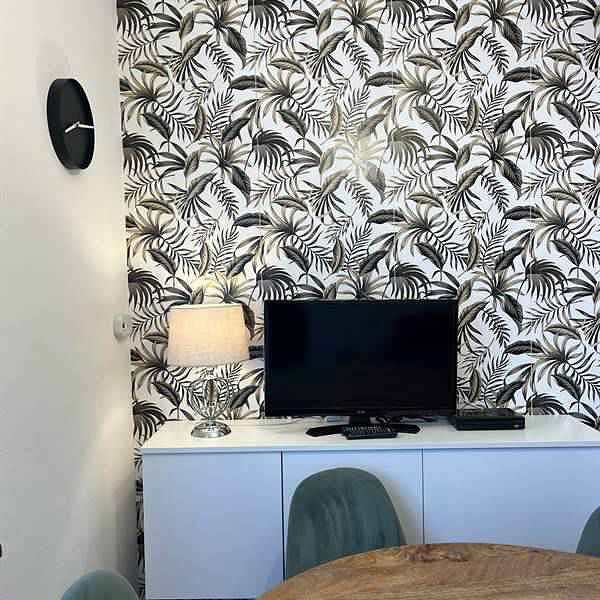 Vakantieappartement met zwembad en balkon met uitzicht op het meer, foto 12