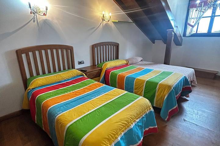 El Pontón Maison pour 8 personnes in Cué, Llanes