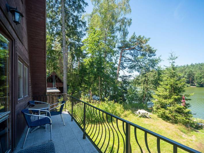 Ferienhaus für 6 Personen, mit Balkon und Garten sowie Seeblick in Tschechien - 3