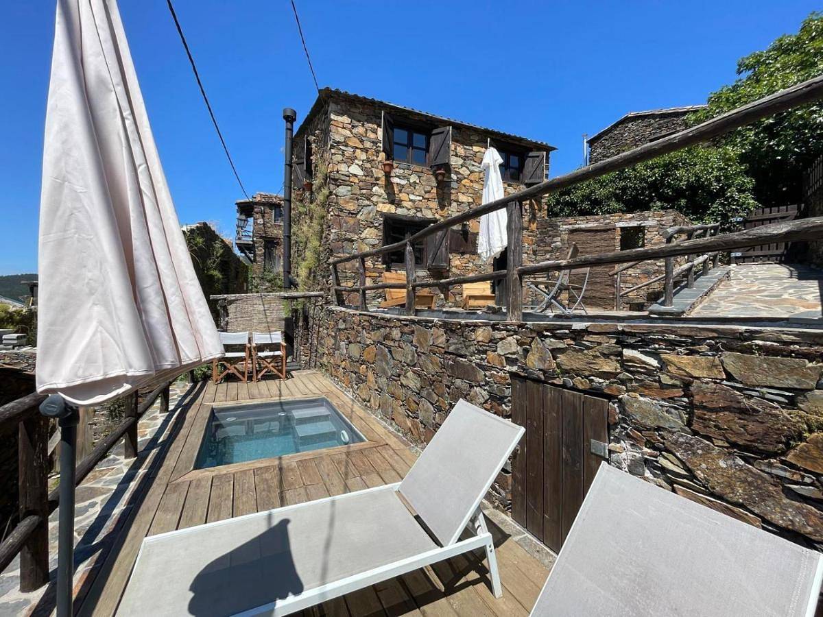 Two-Bedroom House in Lousã, Serra da Lousã