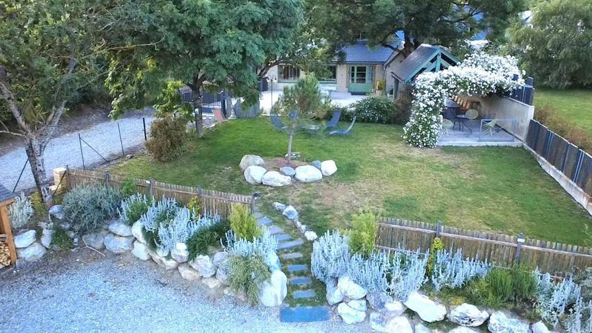 Location de vacances pour 16 personnes, avec jardin et vue, animaux acceptés à Arreau - 2