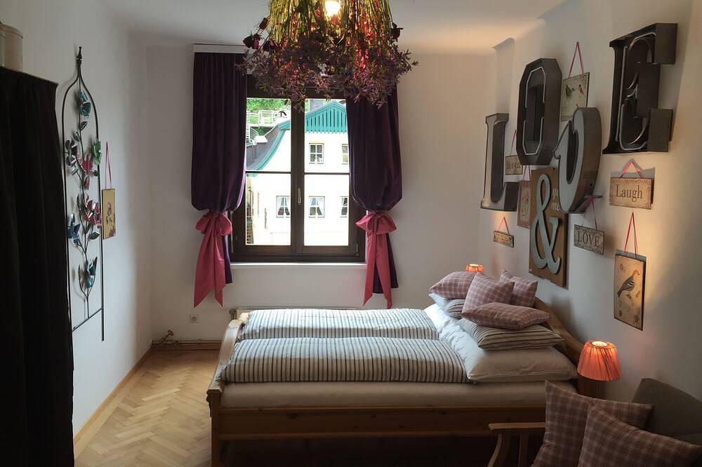 Geheel appartement, Ferienwohnung 5 - Ferienwohnungen in der Kaffeewerkstatt in Sankt Wolfgang im Salzkammergut, Traunviertel