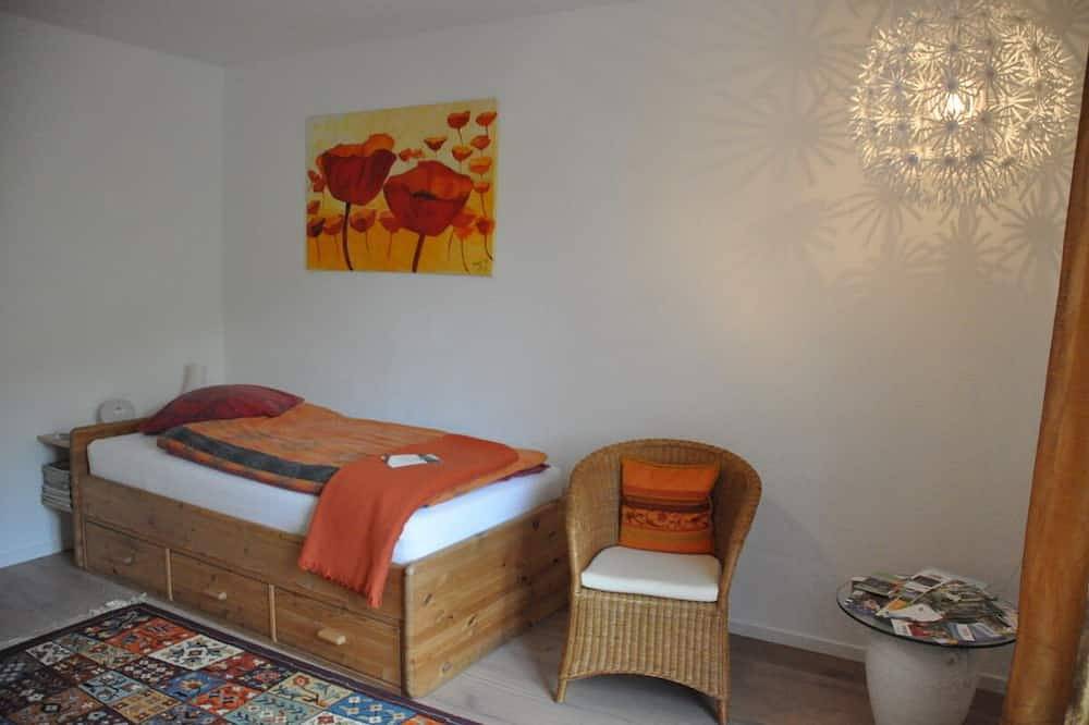 Ganze Wohnung, Weinhexe, komfortable ausgestattete Nichtraucher Wohnung  mit zwei Terrassen in Winningen, Osteifel