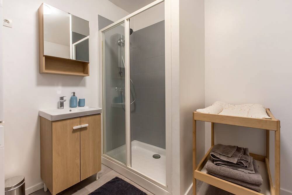 Appartement entier, Le Flamand déco du nord, jeux, babyfoot! in Tourcoing, Région de Lille