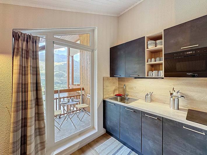 Gîte pour 4 personnes, avec balcon dans Station De Val Thorens - 4