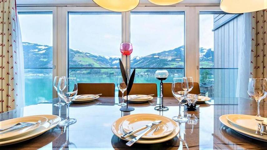 Ferienwohnung für 4 Personen, mit Sauna und Seeblick sowie Balkon und Ausblick in Zell am See - 2