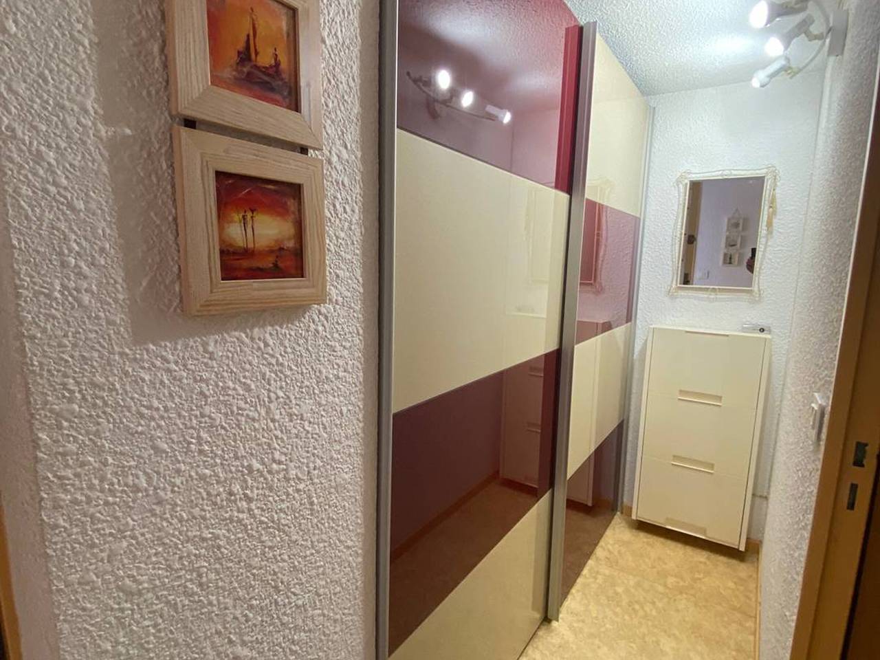 Ganze Wohnung, Wohnung T2+Mezzanin, 6 Pers, Klimaanlage, Parkplatz, 400 m zu Geschäften in Port Leucate, Leucate