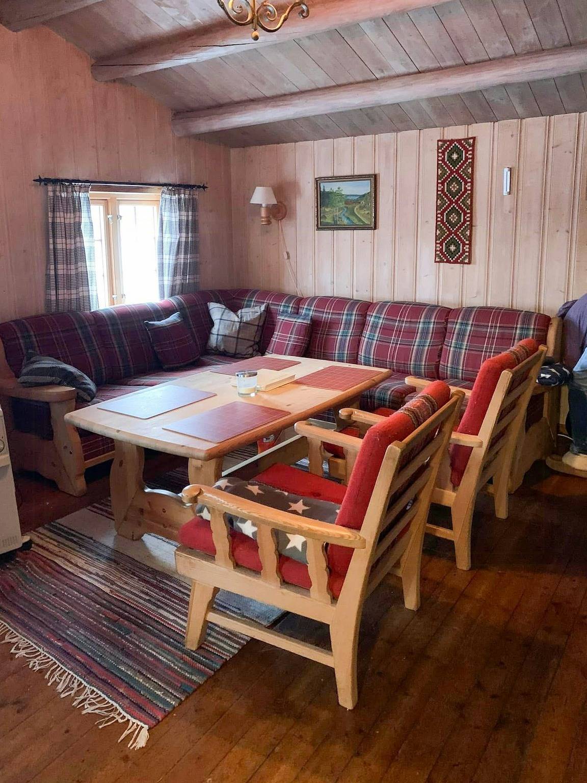 Traditionelle Hütte in Nøsterbølia in Uvdal, Nore og Uvdal