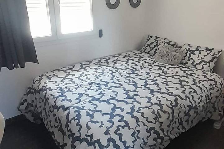 Location de vacances pour 7 personnes, avec jardin et terrasse à Aimargues - 2