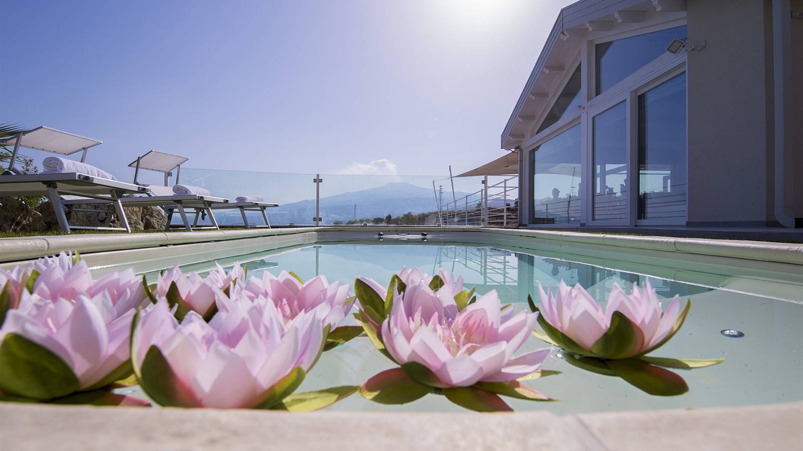 Villa für 6 Personen mit Terrasse in Giardini-Naxos, Messina Provinz