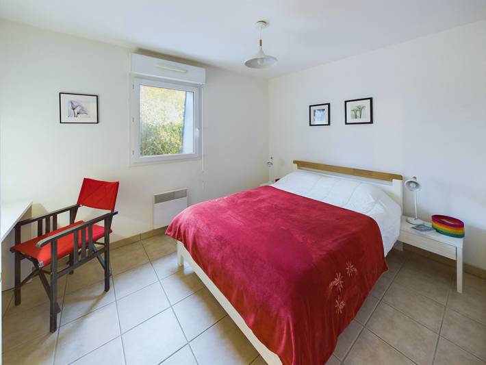 Entire apartment, Pont L'Abbé, flat for 4 with a balcony in Pont-l'Abbé, Quimper region