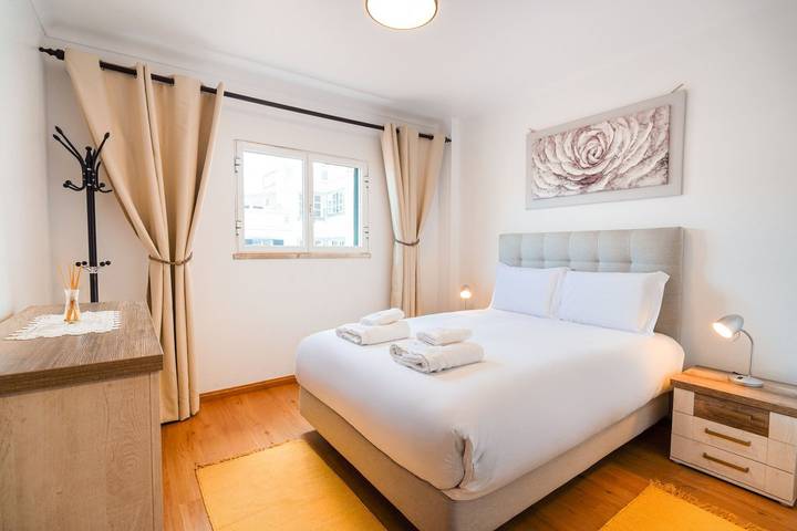 Gîte pour 6 personnes, avec balcon à Machico - 2