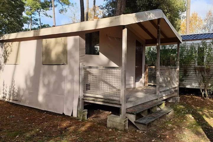Mobil home pour 5 personnes à La Salle-en-Beaumont