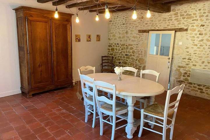 Gîte pour 6 personnes, avec Terrasse et Jardin