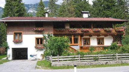 Ferienwohnung für 2 Personen, mit Garten und Terrasse in Steinberg am Rofan