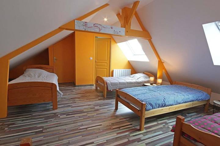 Gîte pour 15 personnes, avec jardin, animaux acceptés à Les Champeaux - 3