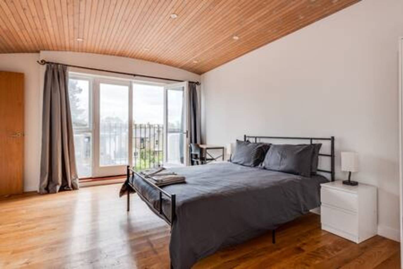 Summertown 4-Br Family Home - Bright & Spacious in Oxford, Oxfordshire