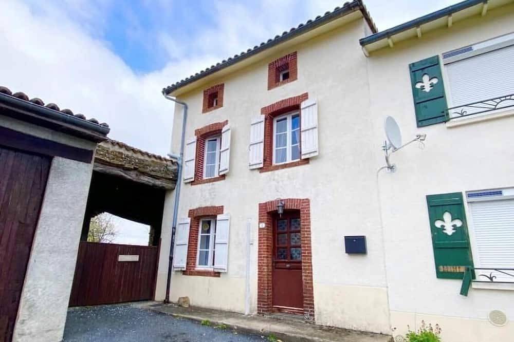 Bienvenue à la maison de campagne de Jenny in Peyrat-de-Bellac, Région de Bellac