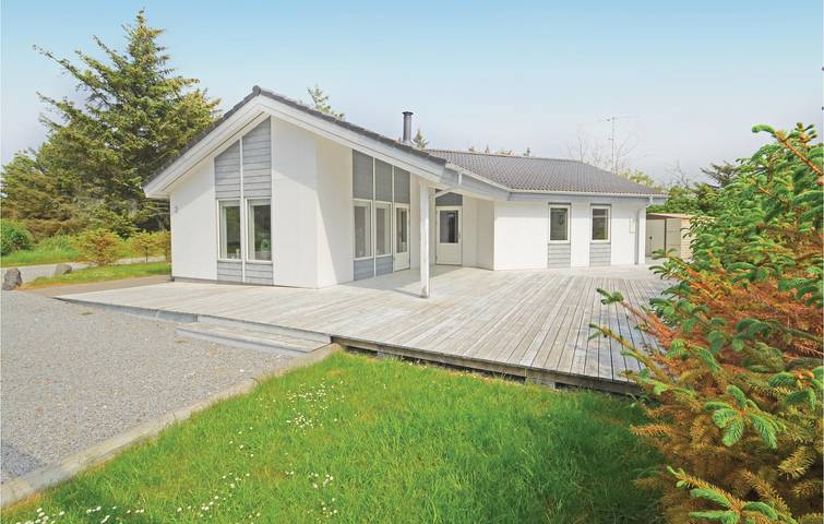 Ferienhaus für 8 Personen, mit Whirlpool und Terrasse sowie Sauna in Agger