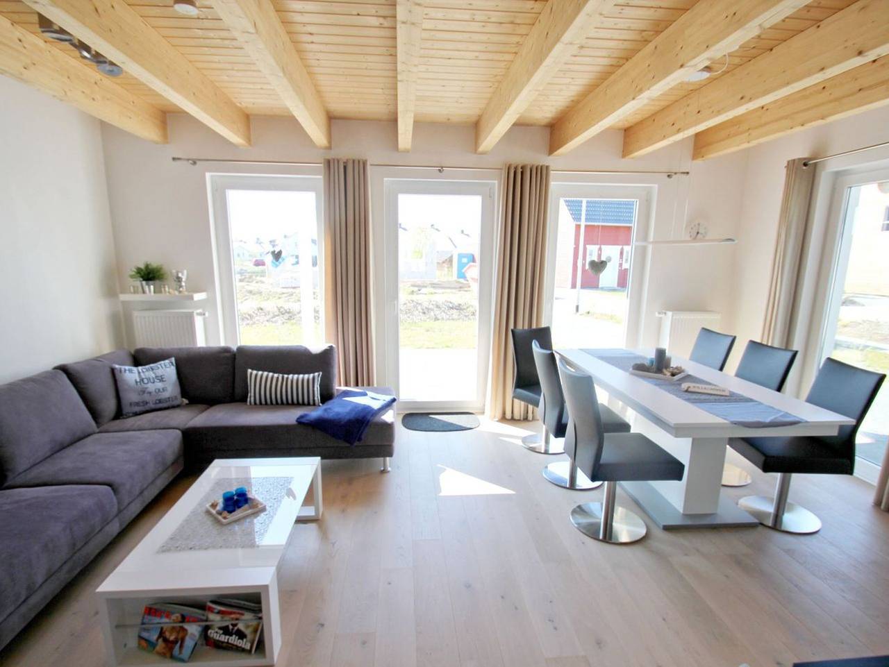 Fhaus Mantjemantje - Ferienhaus mit Meerblick, Terrasse und eigener Sauna - Ferienhaus Mantjemantje in Gager, Mönchgut