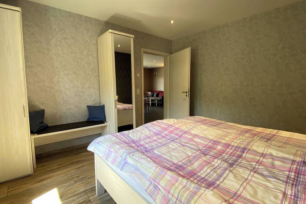 Ganze Wohnung, Ruhige Ferienwohnung am Weiher in Schmidt Haustierfreundlich in Schmidt, Nideggen