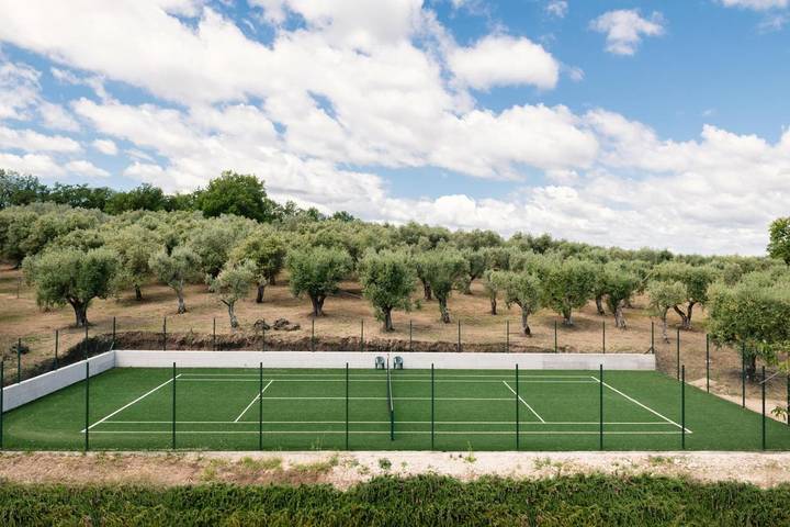Location de vacances pour 3 personnes, avec Terrasse et Jardin ainsi que Piscine et Vue à Paternopoli - 3