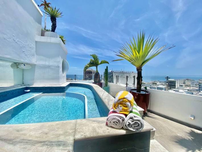 Vacation apartment for 8 people, with balcony - 1