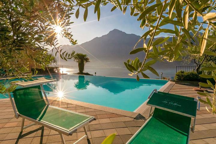 Bungalow für 6 Personen, mit Terrasse und Garten sowie Kinderpool und Pool in Norditalien