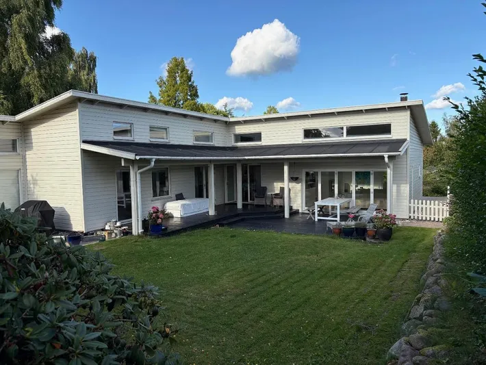 Villa für 8 Personen, mit Garten - 1