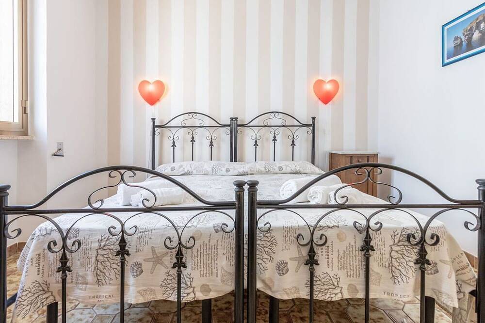 Apartamento entero, Precioso apartamento para 5 personas con A/C, balcón y mascotas permitida in Torre Mozza (Salento), Golfo de Tarento