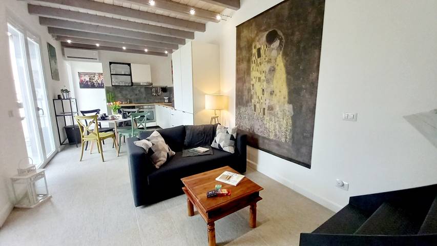 Vacation rental for 3 people, with balcony in Lago Maggiore