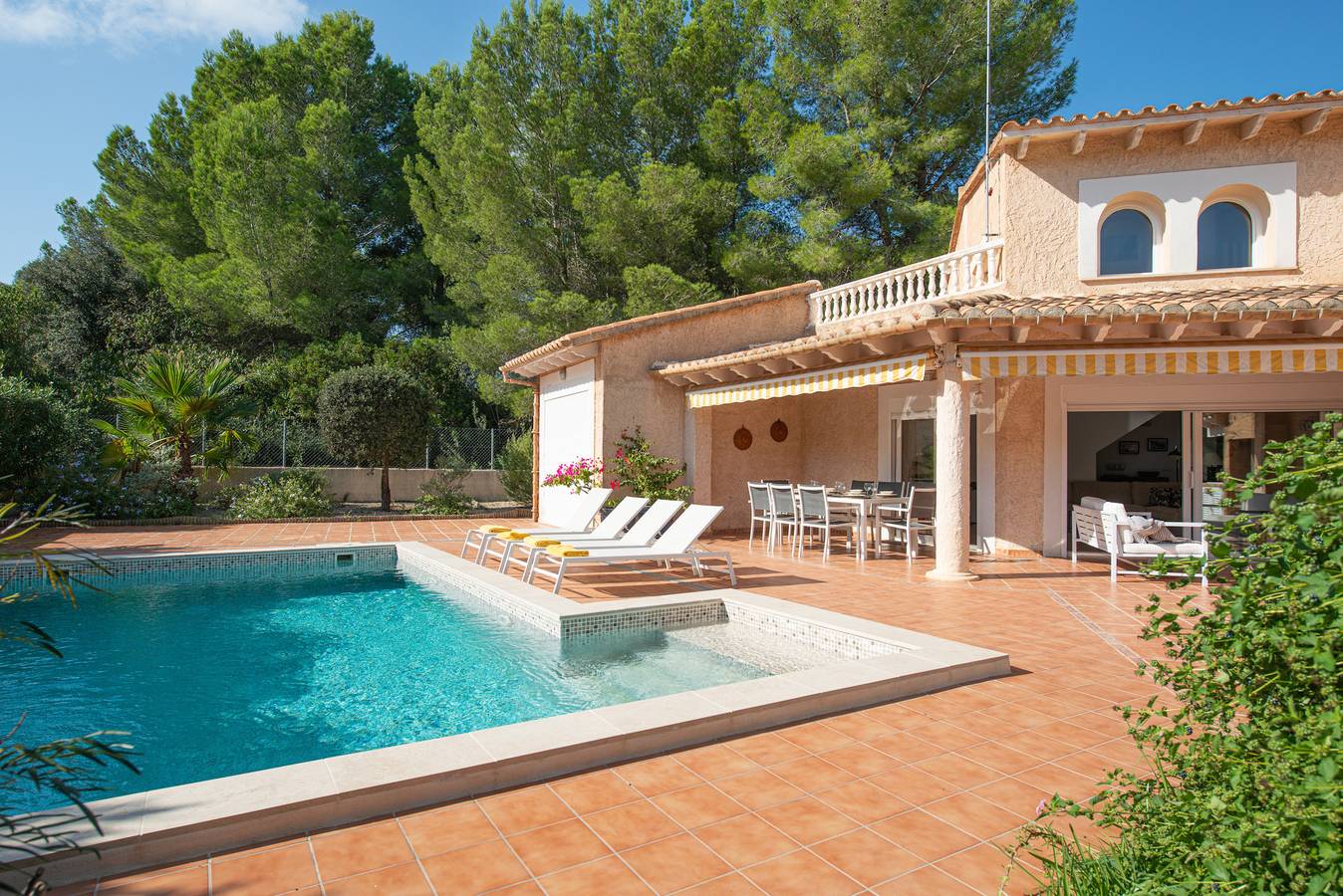 Villa Estranys, con piscina privada in Bonaire, Alcúdia